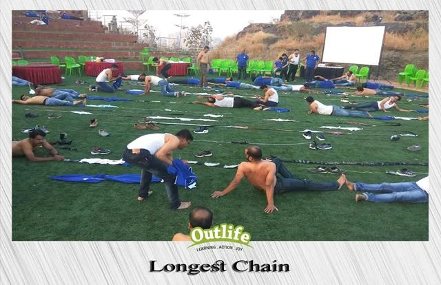 Longest Chain team building activity